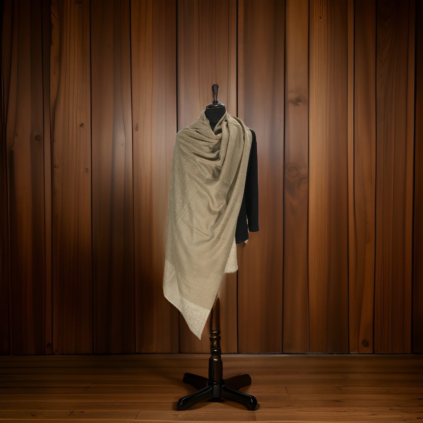 GEOMETRIC SELF DESIGN LOHI