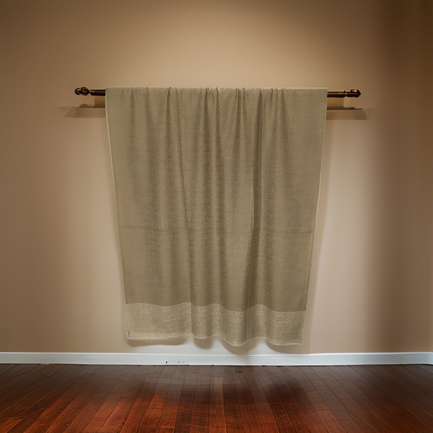 GEOMETRIC SELF DESIGN LOHI