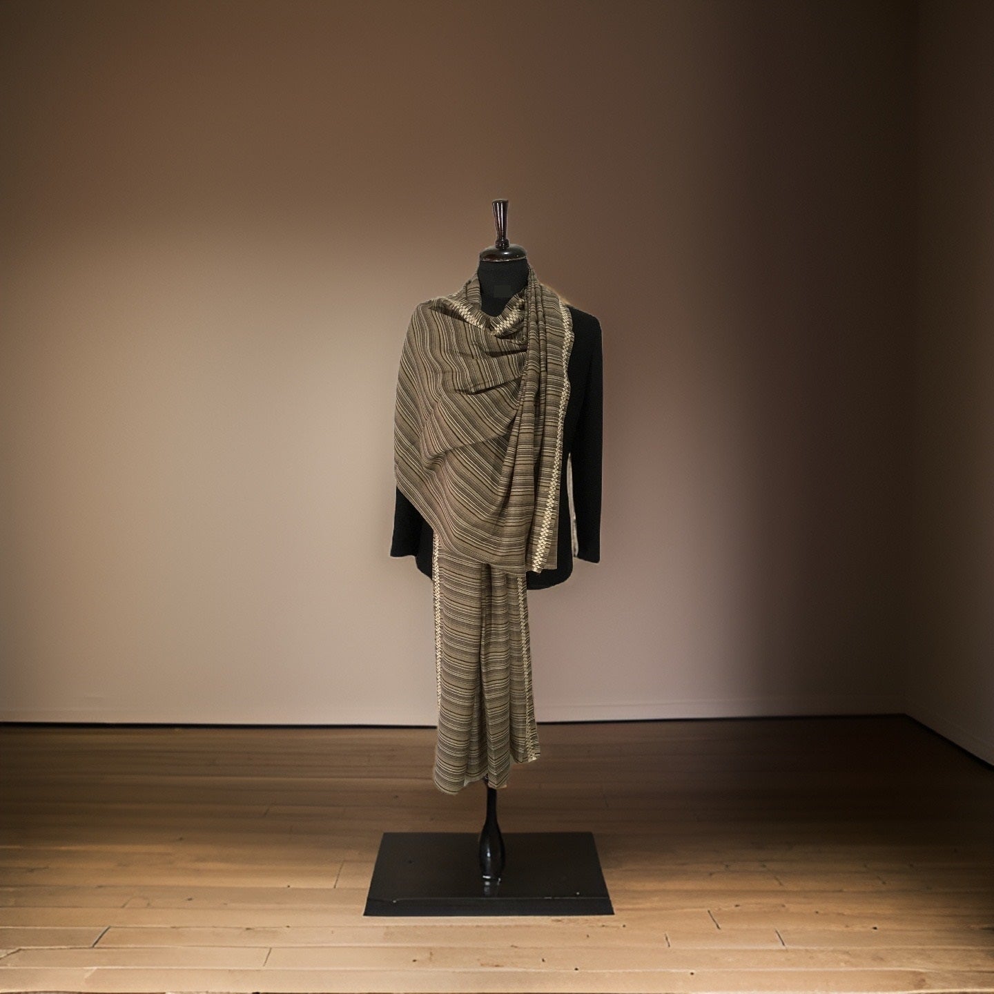 MONOCHROME STRIPES LOHI